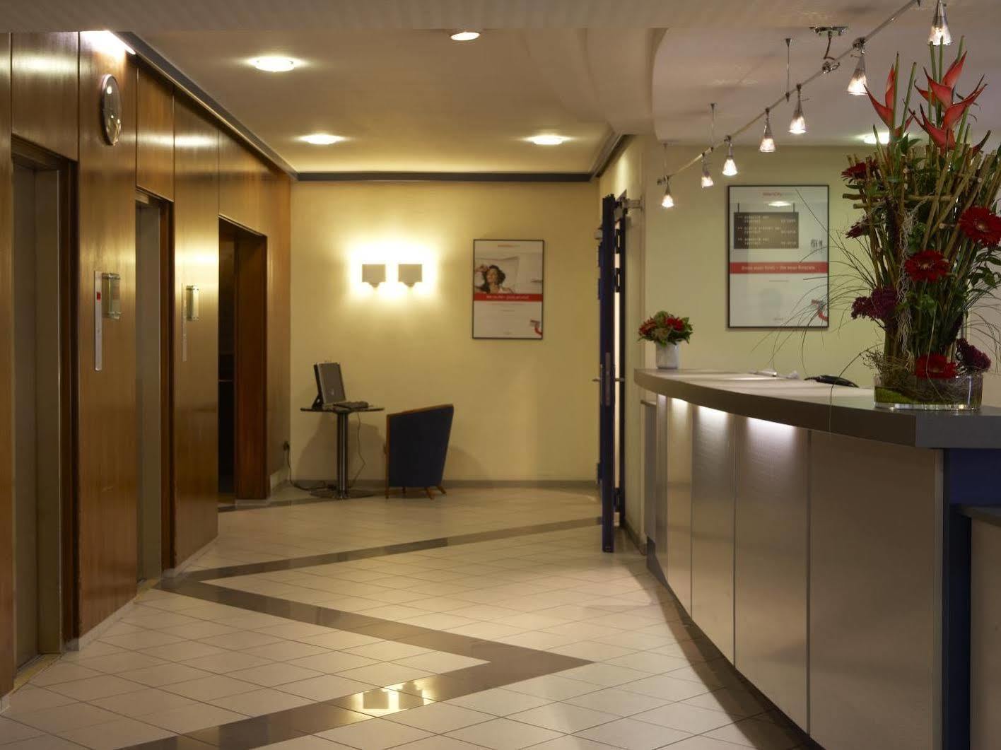 Intercityhotel Stuttgart Extérieur photo
