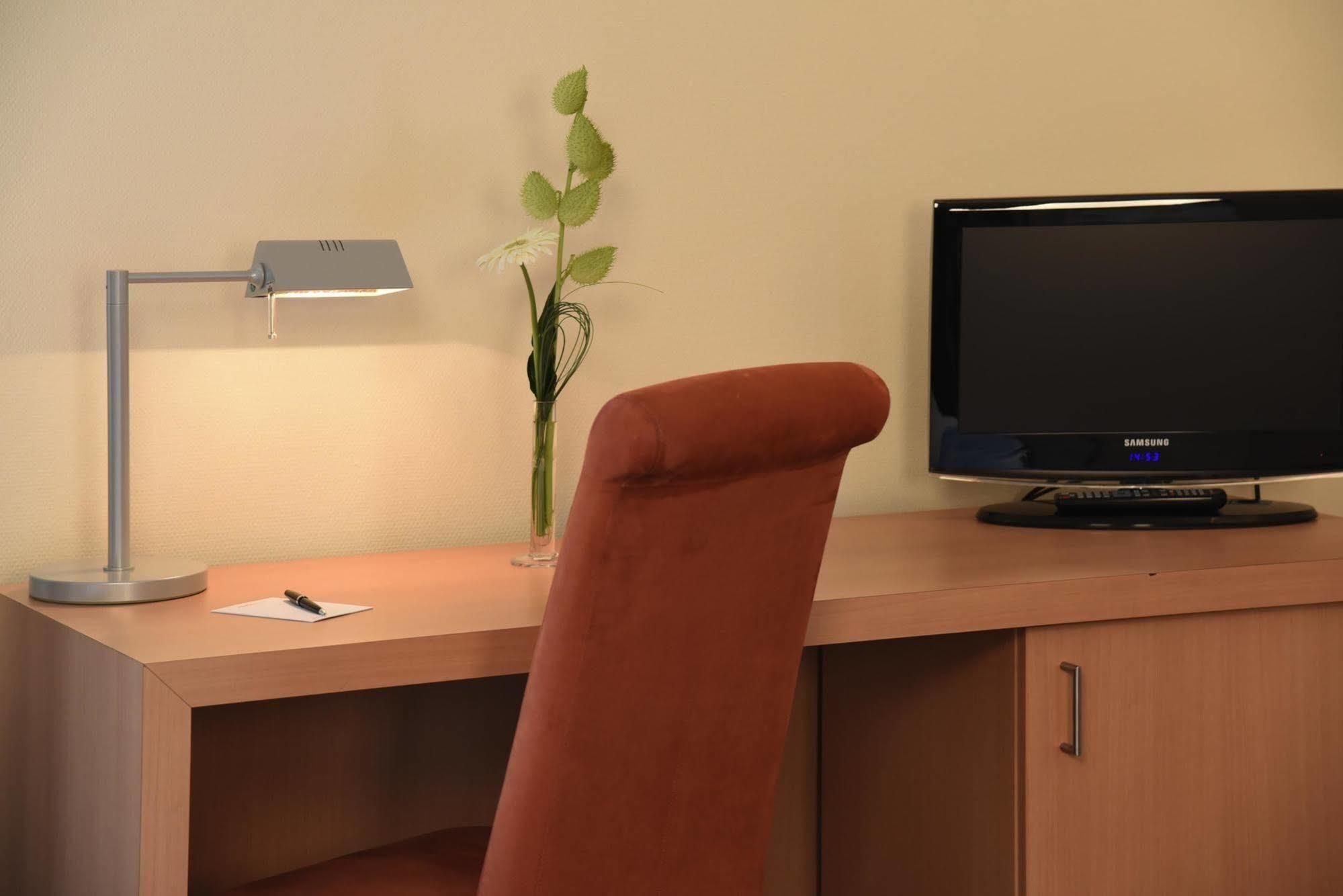 Intercityhotel Stuttgart Extérieur photo